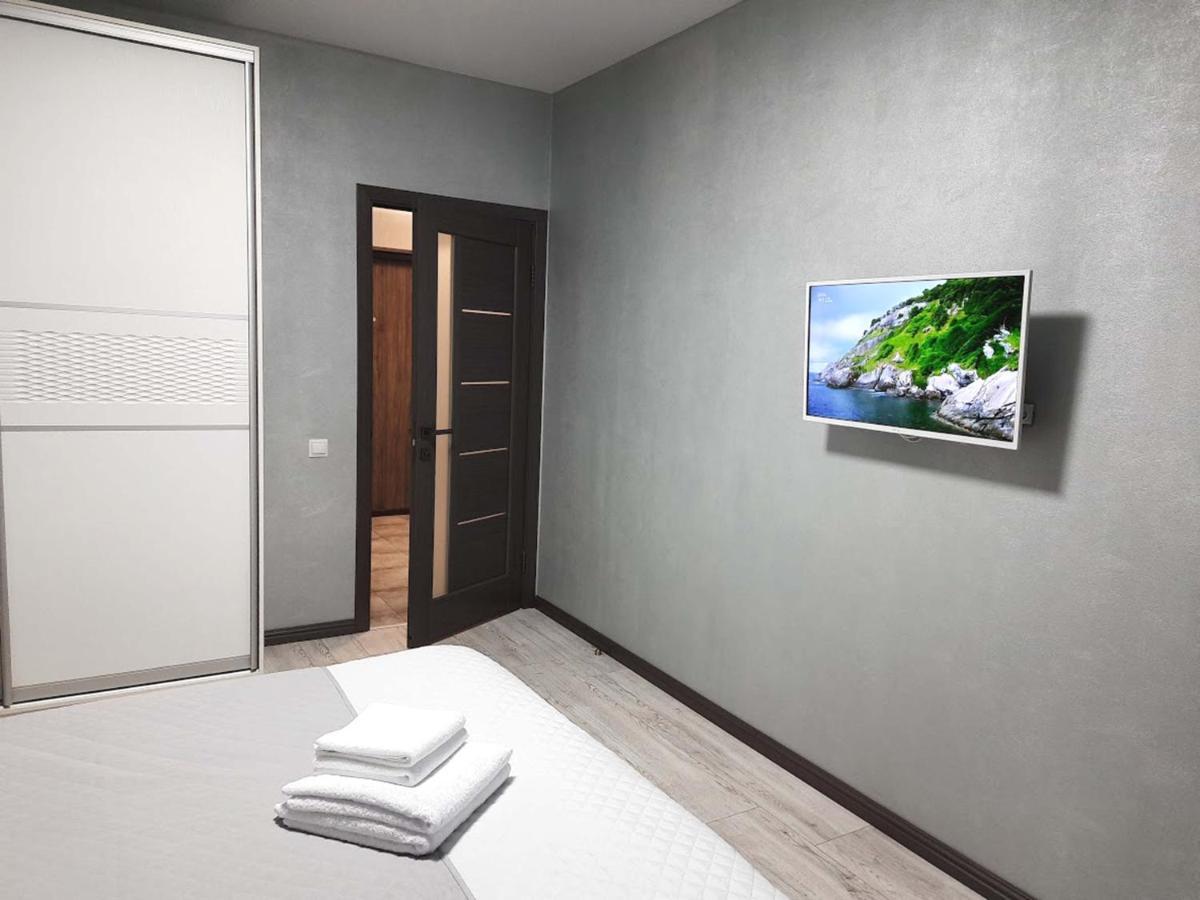 Perfect Apartments M Polytech, Ohmatdet, Parking Kiev Luaran gambar